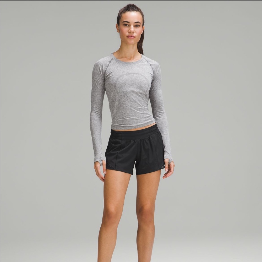 Lululemon Hotty Hot lined short size 4